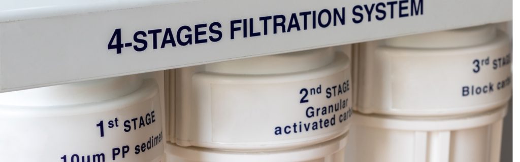 Image showing the importance of water filtration systems for clean and healthy water at home.