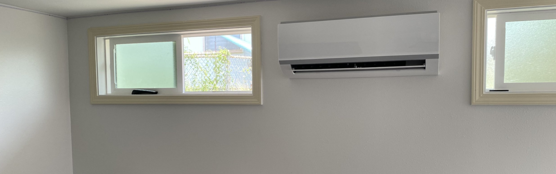 Mini-splits system providing zoned comfort